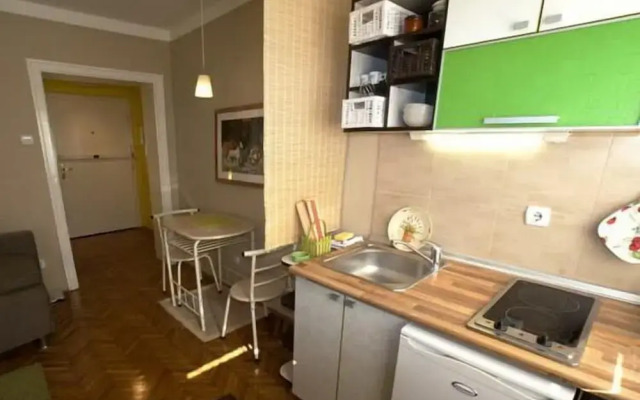 Apartment Green - Near Kalemegdan Citadel