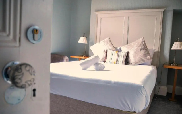 Marine Guest House