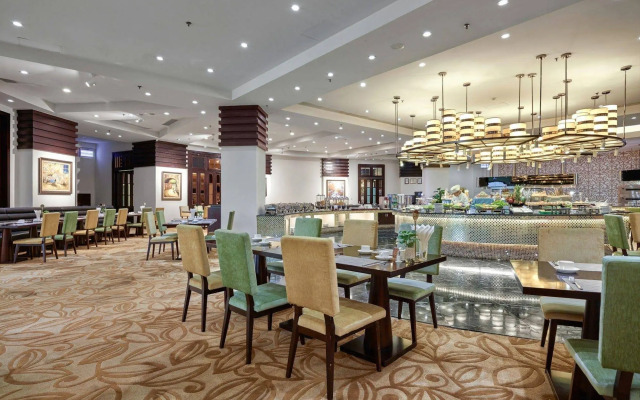 Royal Halong Hotel