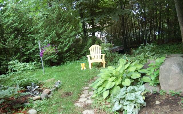 A Muskoka Dream Catcher Bed & Breakfast