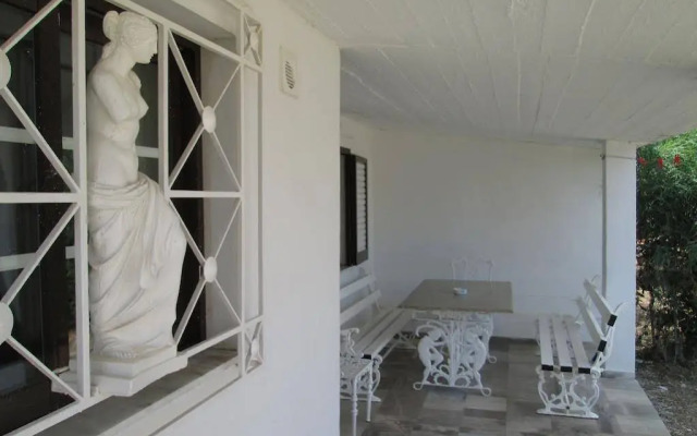 Bio House