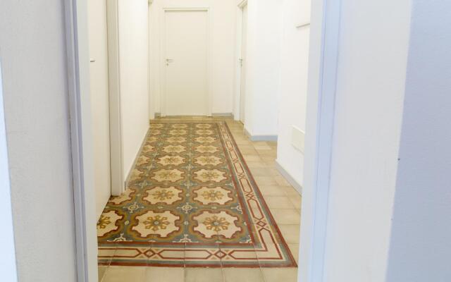 Welcomely - Xenia Boutique House 3