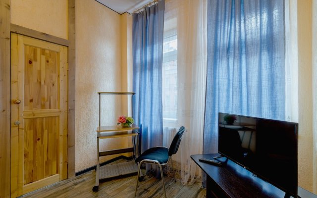 2 Bedroom Apartment on Nevsky 135