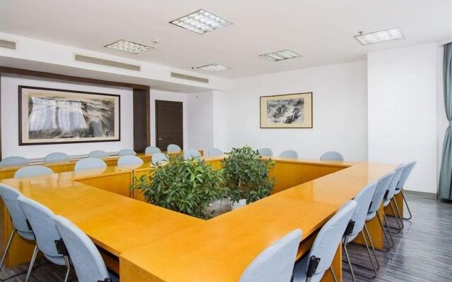 Shanghai East Asia Sport Hotel