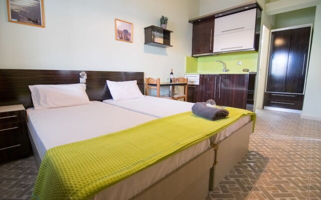 Avra Comfort Rooms