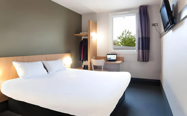 B&B HOTEL Marne-la-Vallée Bussy