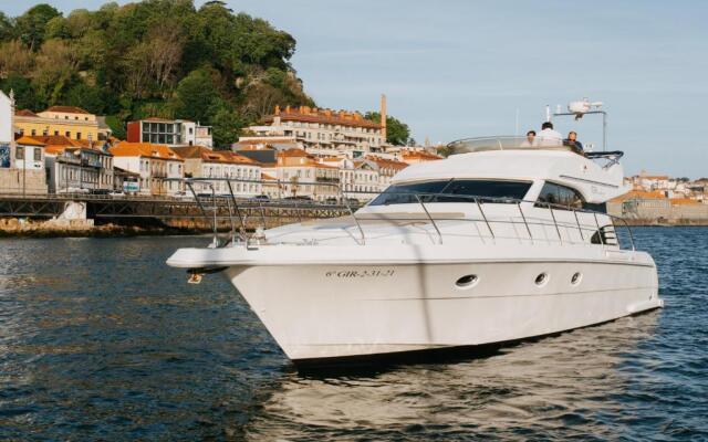 Sailing 360 Night On Board Experience