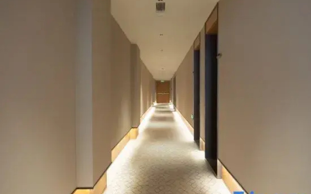 JI Hotel (Wuhan University of Technology Yujiatou Campus)