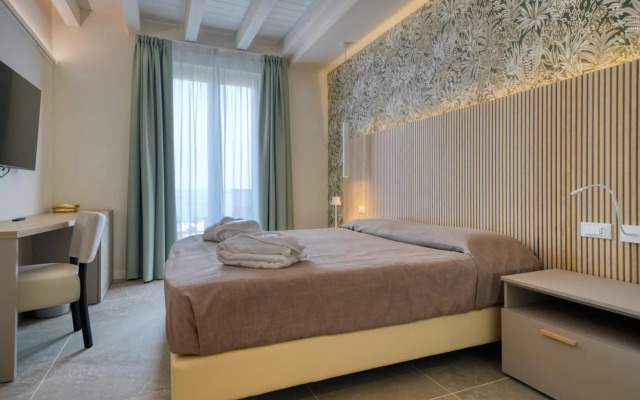 Hotel Palazzo del Garda (formerly Hotel Armony)