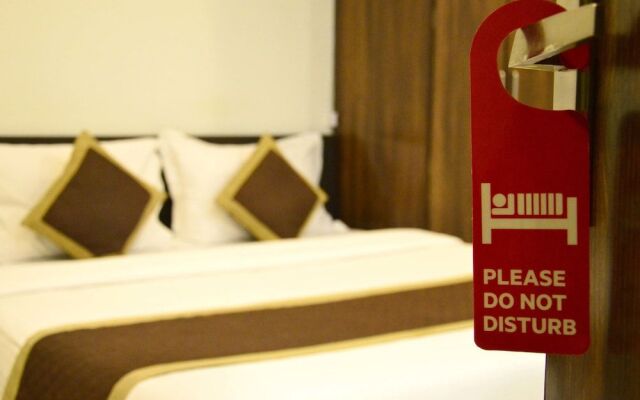 Oyo 6697 Hotel Green Lemon