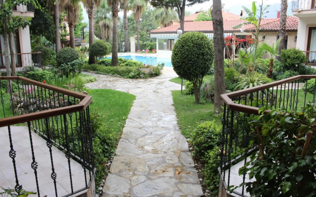 Nirvana Apart Hotel