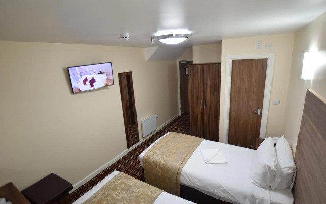 Lucky 8 Hotel