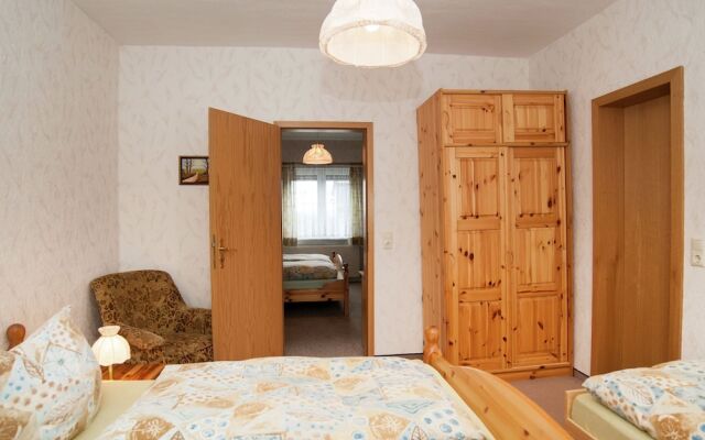 Pretty Holiday Home in Neustadt am Rennsteig Near Ski Area