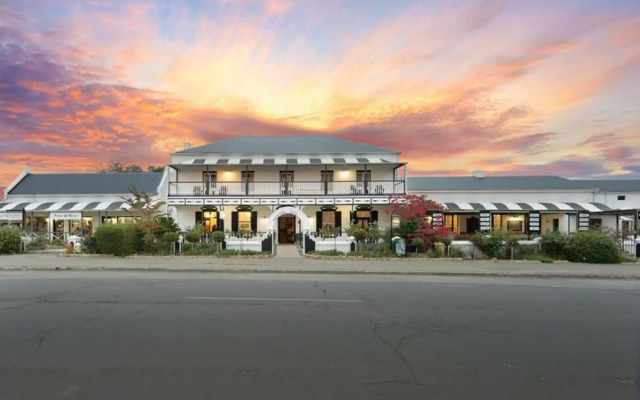 Mont d'Or Swartberg Hotel