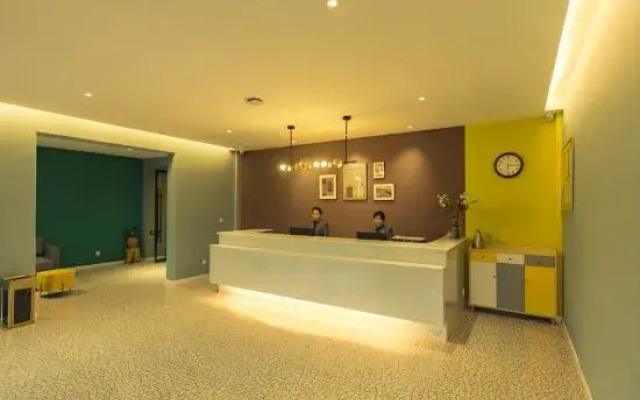 Qingmuchuan Yunshan Huzhu Hotel