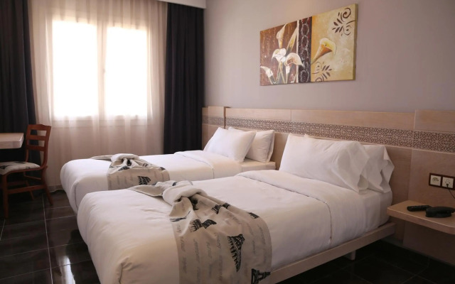 Hotel A44
