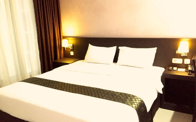 Grand Hawaii Hotel