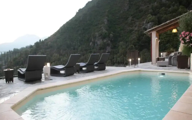 Charming Holiday Home in Mazzola With Sauna