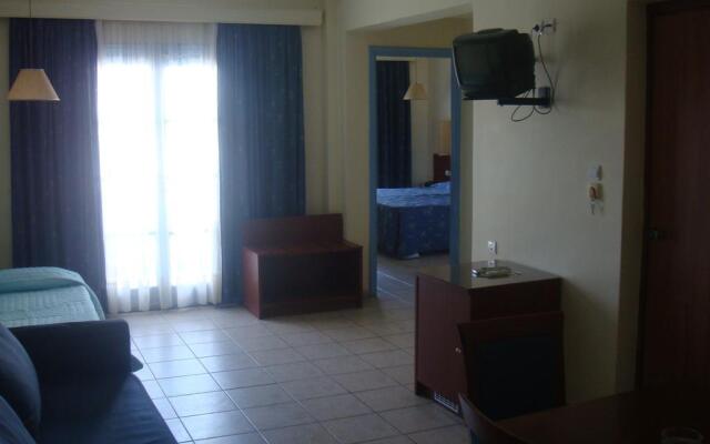 Theodorou Beach Hotel Apartments
