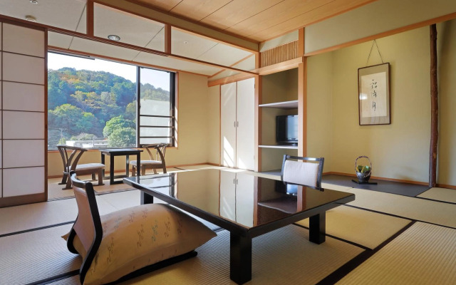 Mizu no Sato Marukyu Ryokan