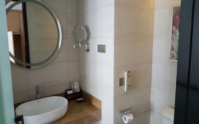 Lavande Hotel Kunming Hi-tech Zone
