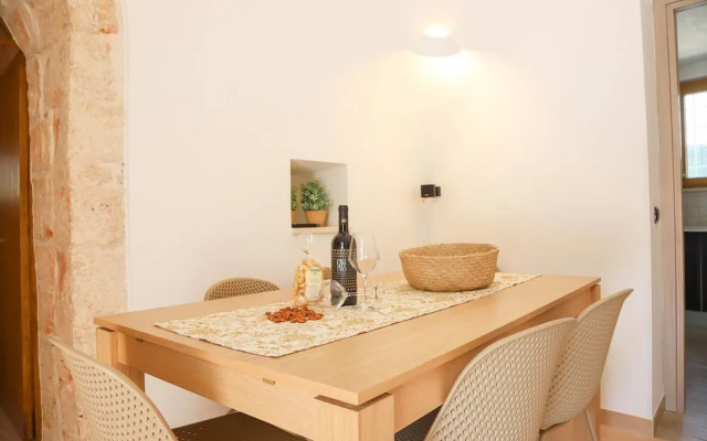 TD Trulli Bruco Large Pool for Family Fun