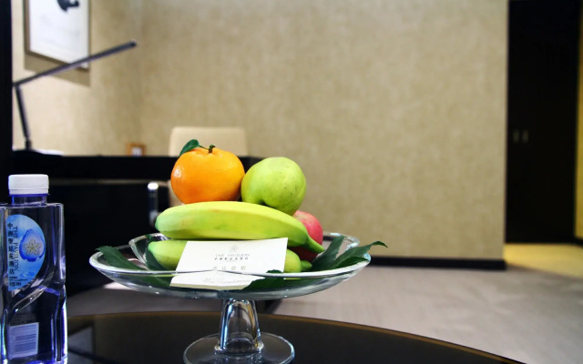 Pavilion Century Tower Hotel