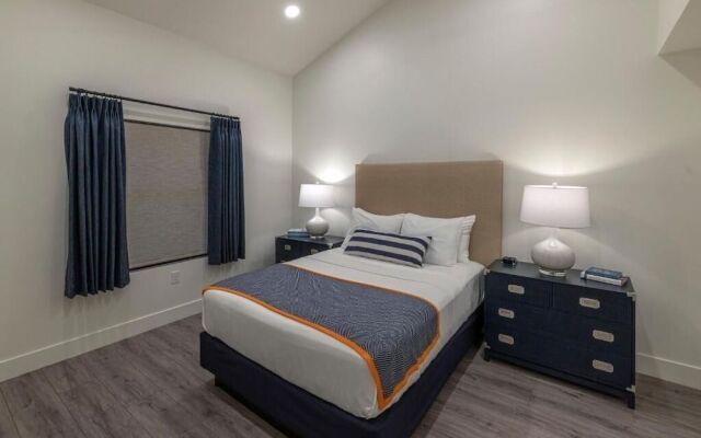 The Suites at Fishermen's Village