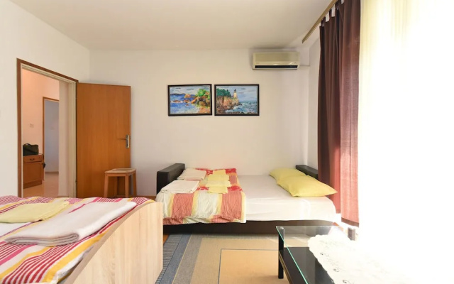 Apartment 74