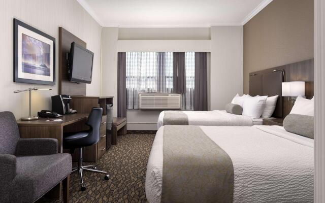 Best Western Plus Carlton Plaza Hotel