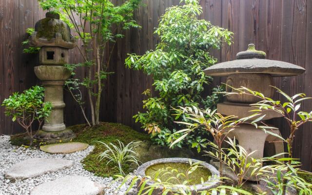 Kaga House