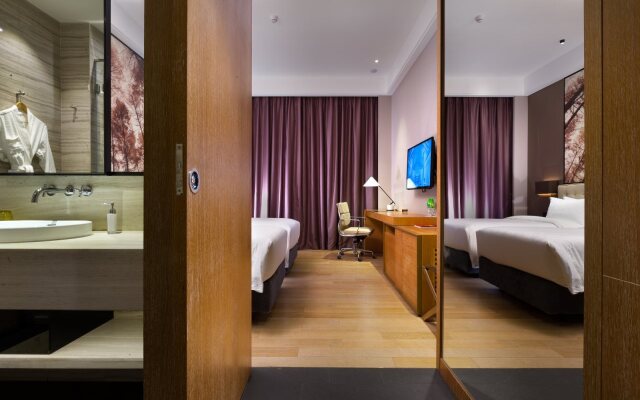 Silverworld Hotel