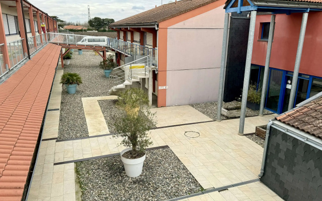 Hotel Kyriad Toulouse Sud - Roques