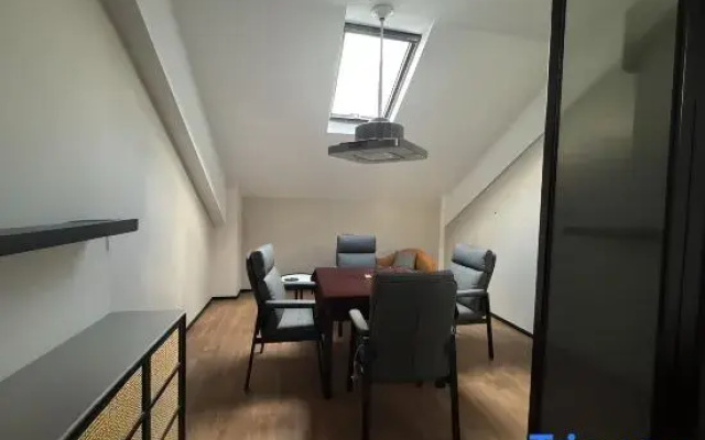 Yunyue Future Hotel