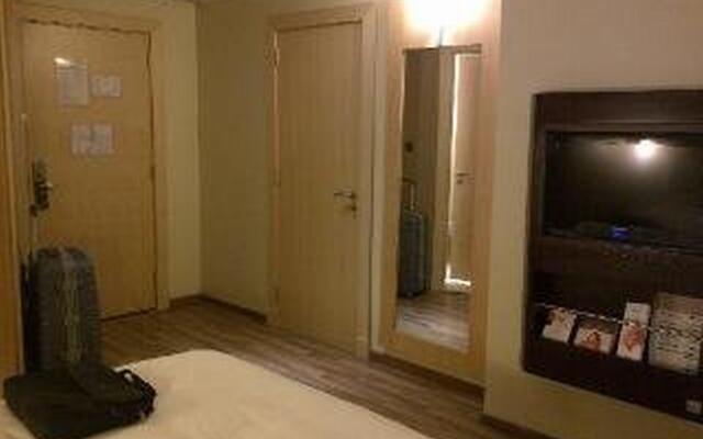 ibis Riyadh Olaya Street