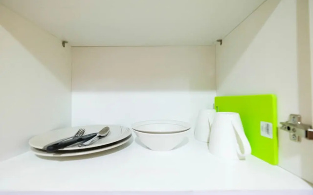 Bright and Stylish 1BR The Oasis Apartment Cikarang