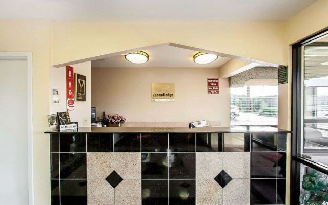Motel 6 Prattville, AL