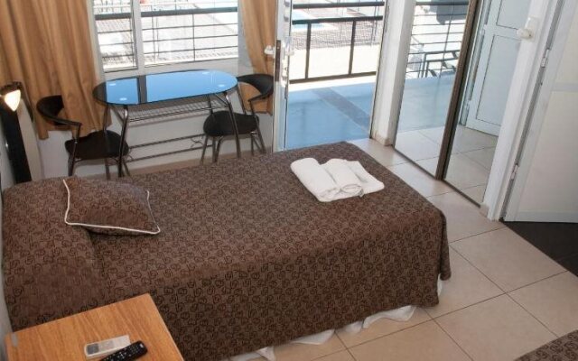 Viñedos Dorados Apart Hotel
