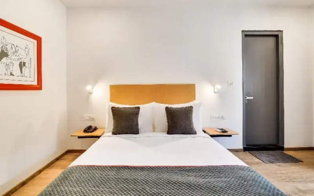 OYO Townhouse 238 Ulssor
