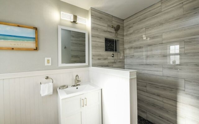 The Deckhouse by AMI Locals