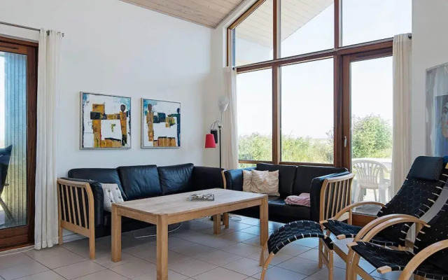 8 Person Holiday Home in Ulfborg-by Traum