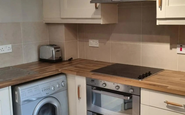 2 Bedroomed Ground Floor Apartment