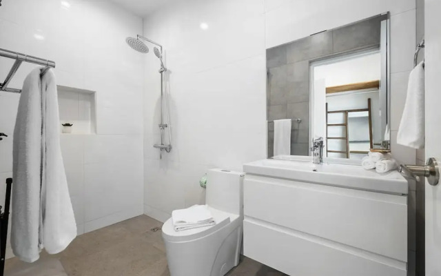 Newly Built Private Pool 3BR Parking Wi-fi