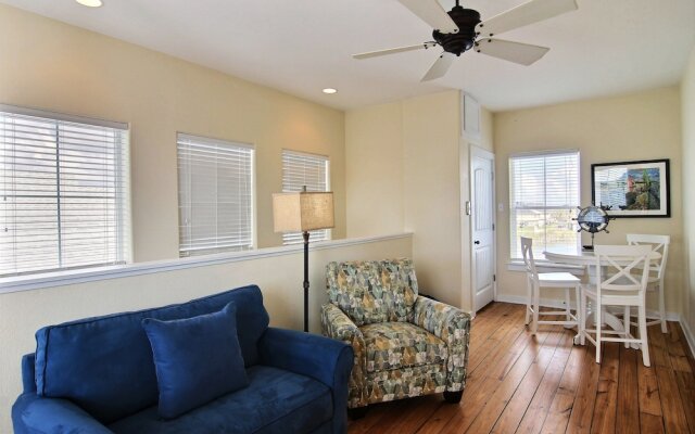 Kona Cove 8 by RedAwning