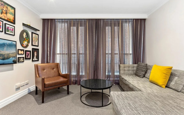 Kozyguru | Sydney Cbd | Stylish Studio