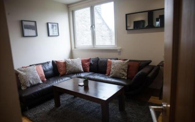 Apartment E