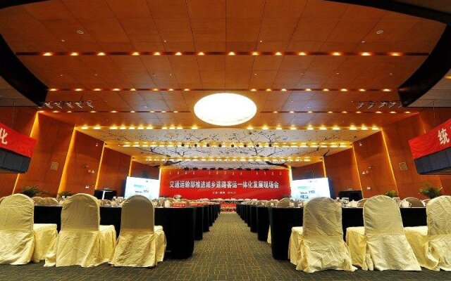 Liyang Hentique Resort & Spa Villa