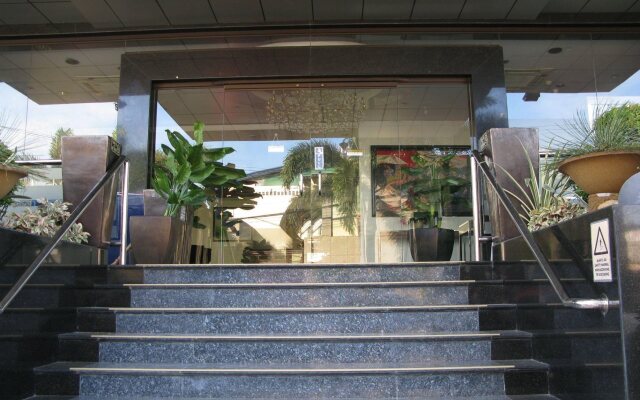 Blueberry Tourist Hotel
