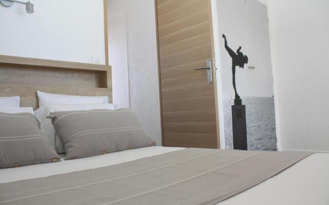 MOTEL ASCOT - Hôtel & Appartements