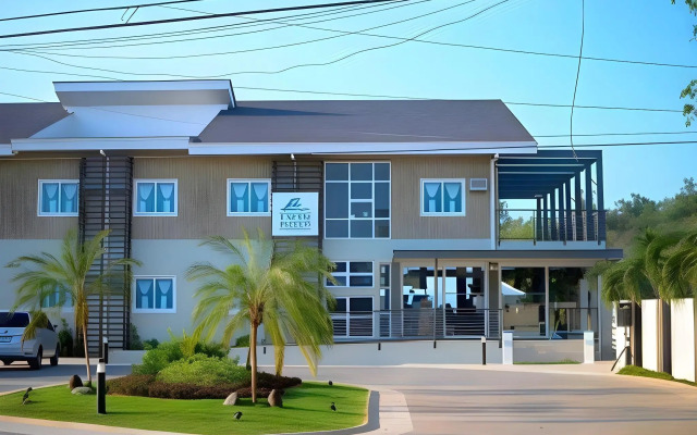 Twin Tides Panglao
